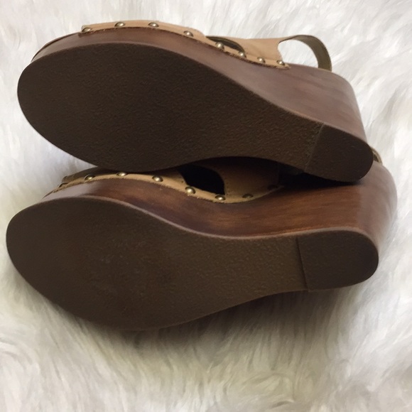 Steve Madden Woki Wedge Shoes. Size 10 - Picture 7 of 8